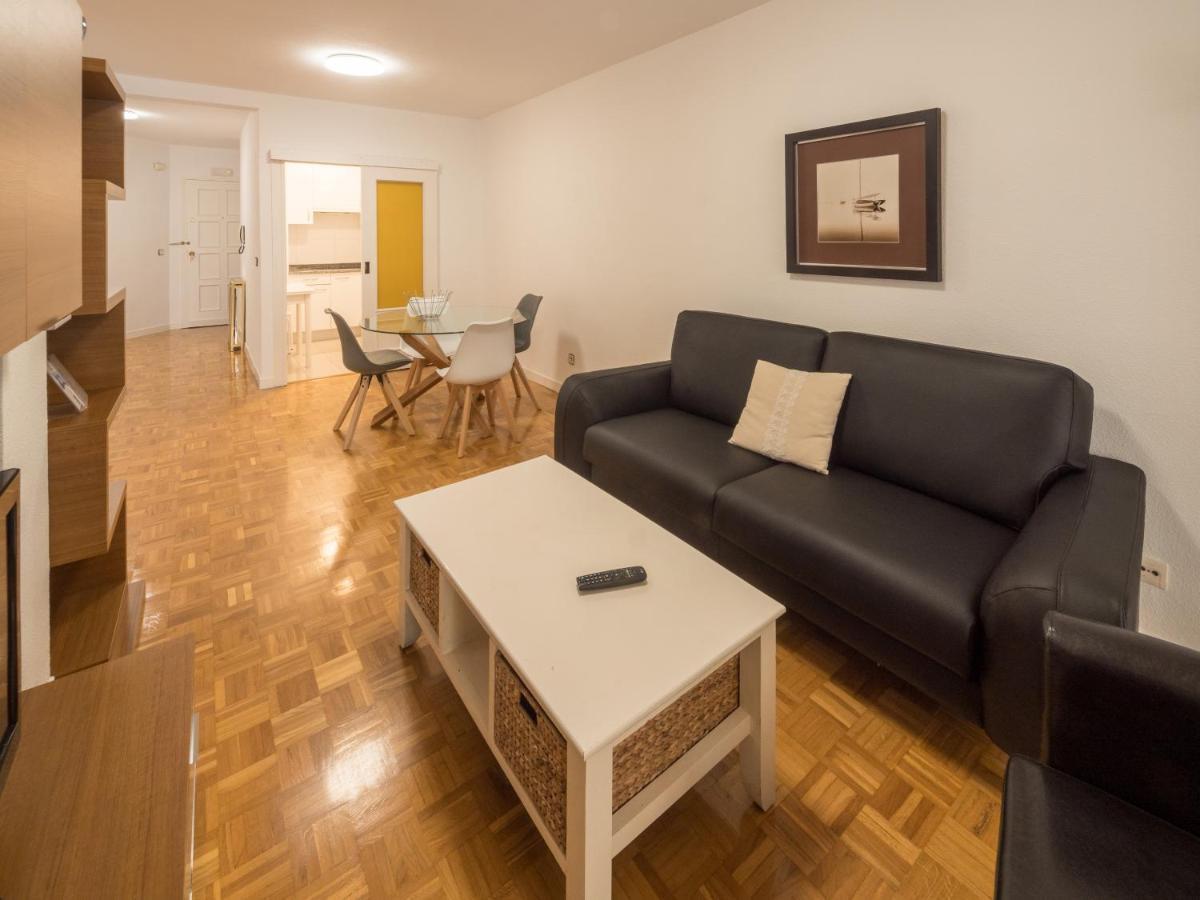Gestion De Alojamientos Apartments Pamplona Dış mekan fotoğraf