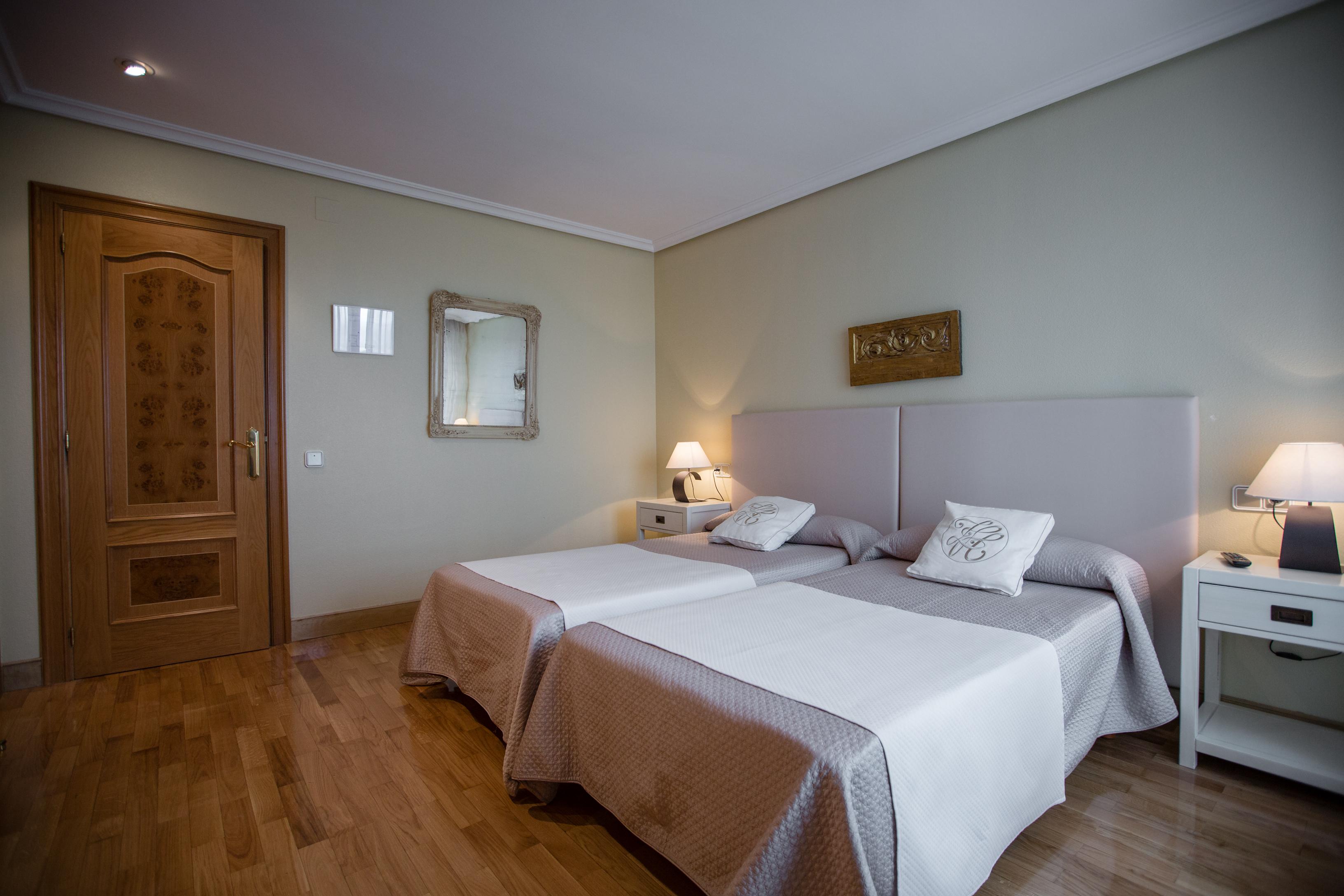 Gestion De Alojamientos Apartments Pamplona Dış mekan fotoğraf