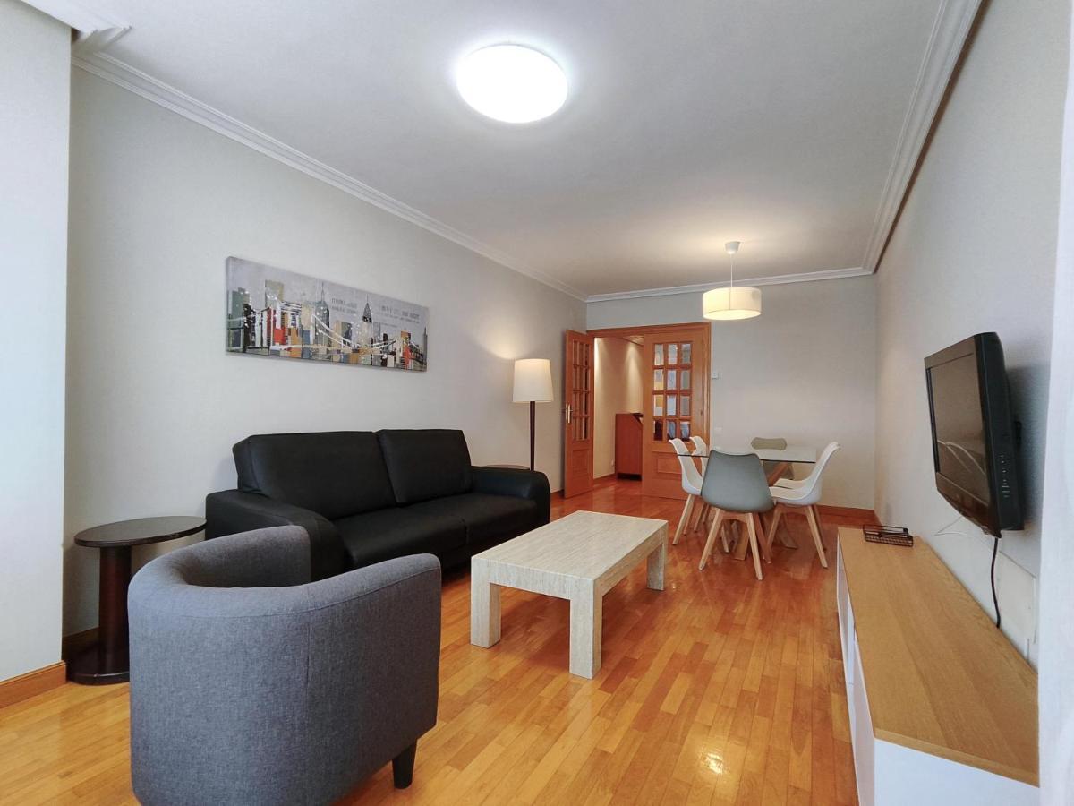 Gestion De Alojamientos Apartments Pamplona Dış mekan fotoğraf