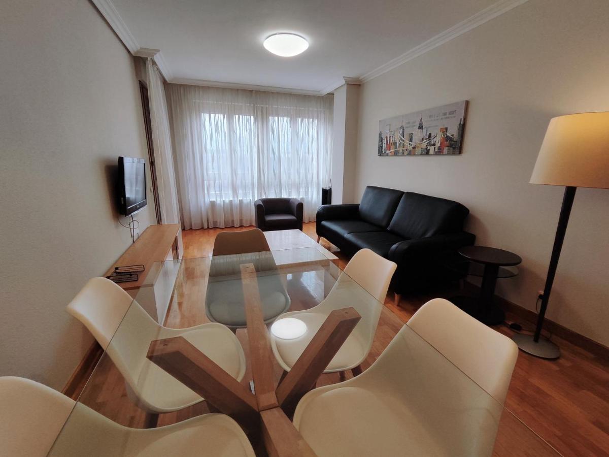 Gestion De Alojamientos Apartments Pamplona Dış mekan fotoğraf