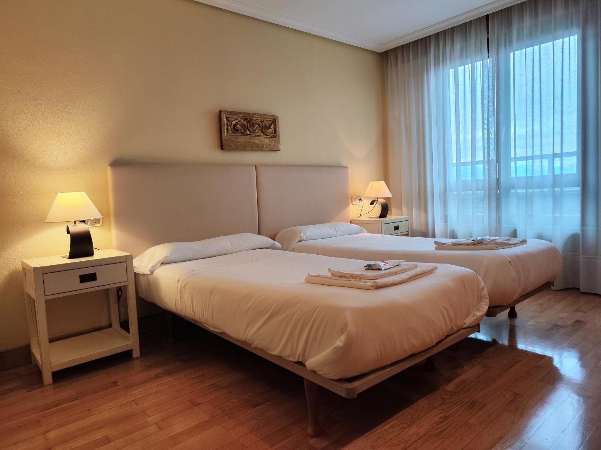 Gestion De Alojamientos Apartments Pamplona Dış mekan fotoğraf