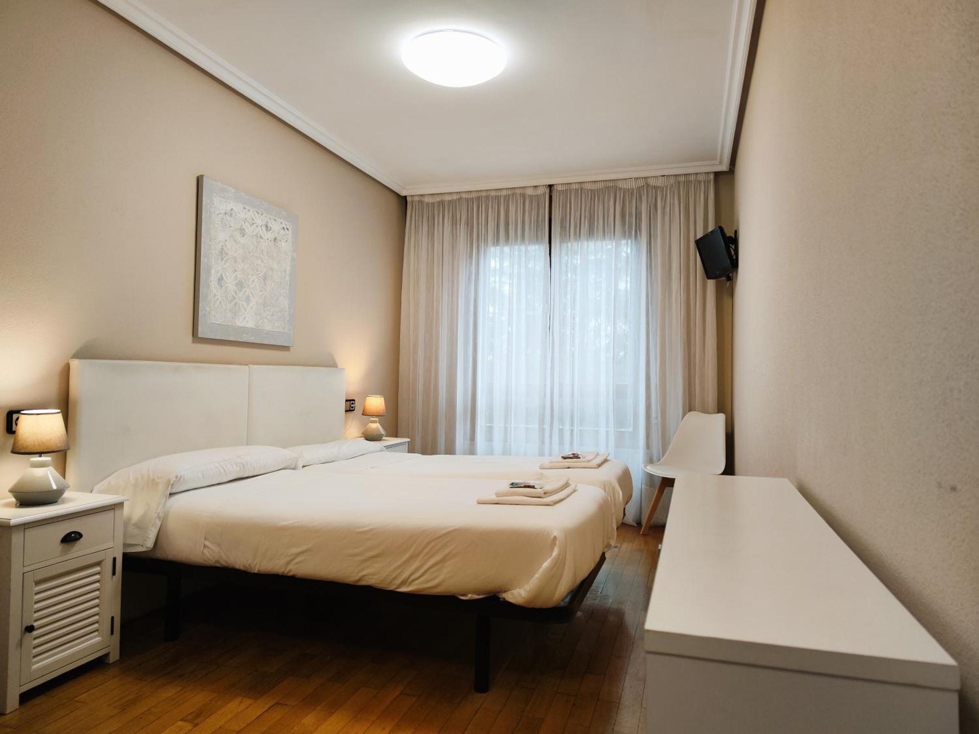 Gestion De Alojamientos Apartments Pamplona Dış mekan fotoğraf