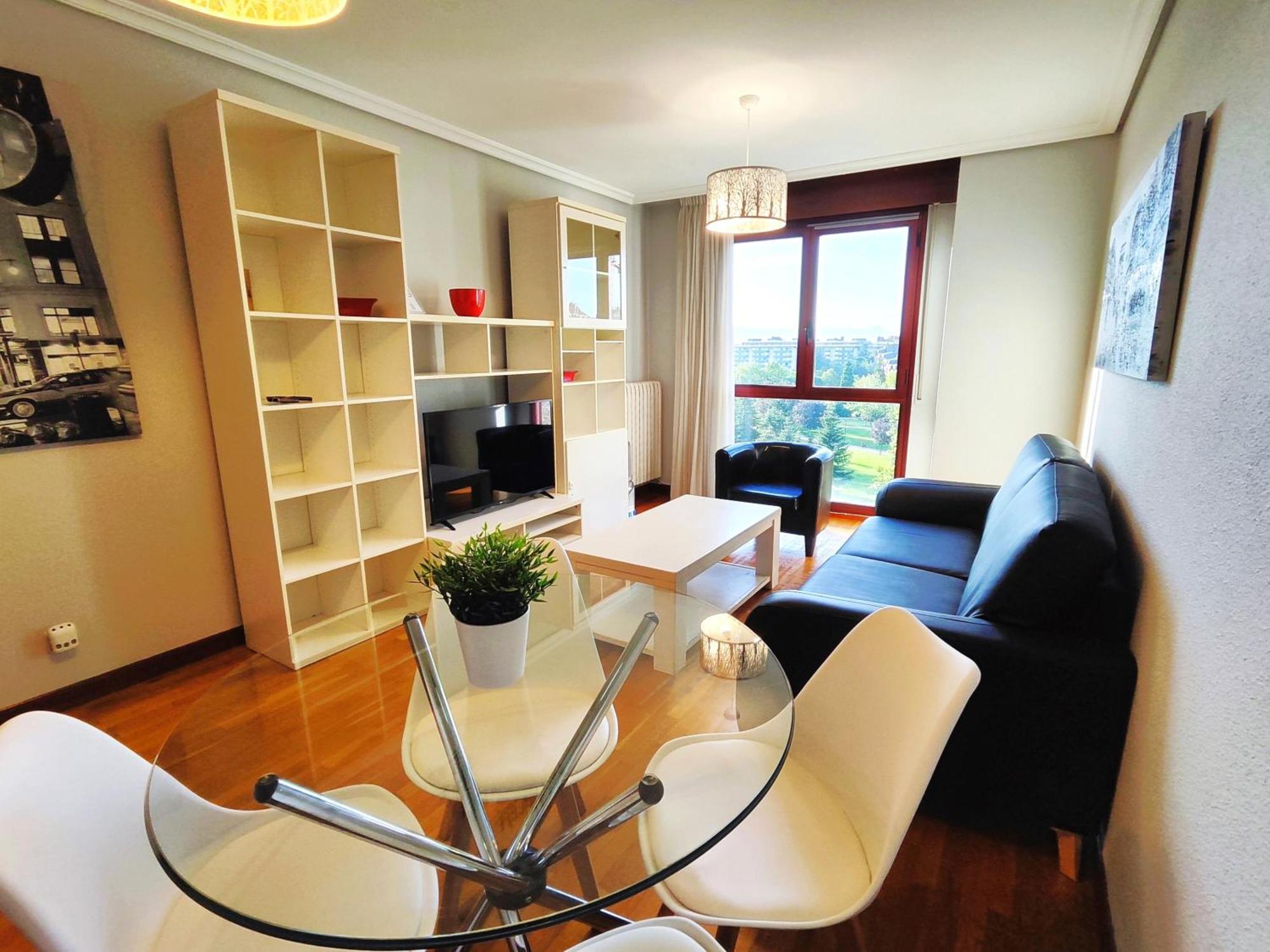 Gestion De Alojamientos Apartments Pamplona Dış mekan fotoğraf