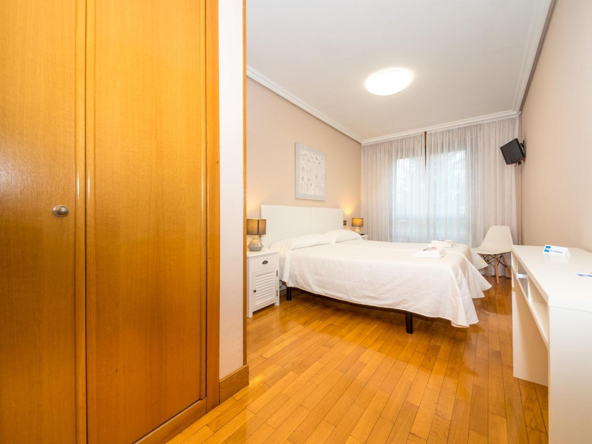 Gestion De Alojamientos Apartments Pamplona Dış mekan fotoğraf